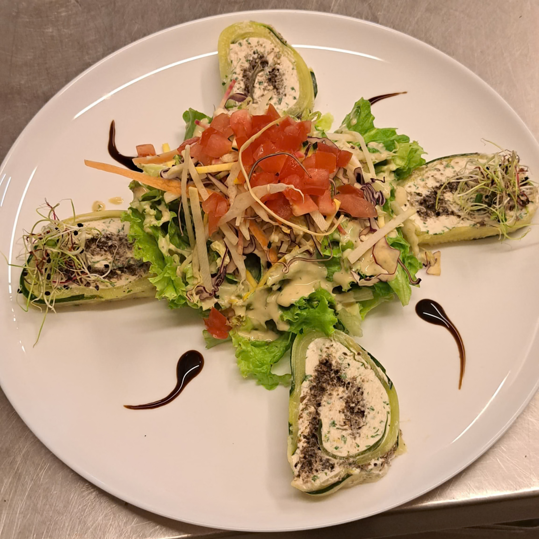 Maki de courgette au fromage frais Auberge de Marchissy Menu ete